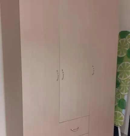 Perfect Tourist In Bugibba Square! Apartmán *