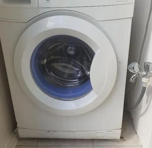 Perfect Tourist In Bugibba Square! Апартаменты *