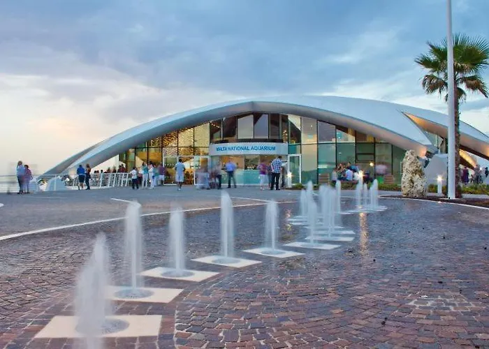 Perfect Tourist In Bugibba Square! Apartman