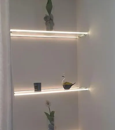 Perfect Tourist In Bugibba Square! 세인트폴스베이