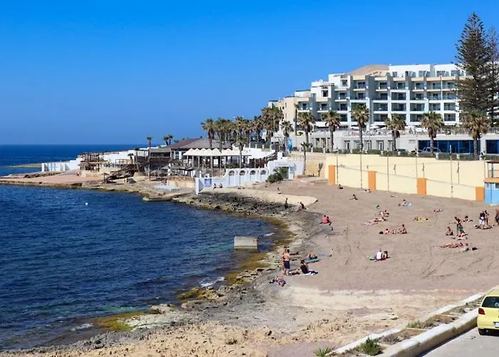 Apartment Perfect Tourist In Bugibba Square!